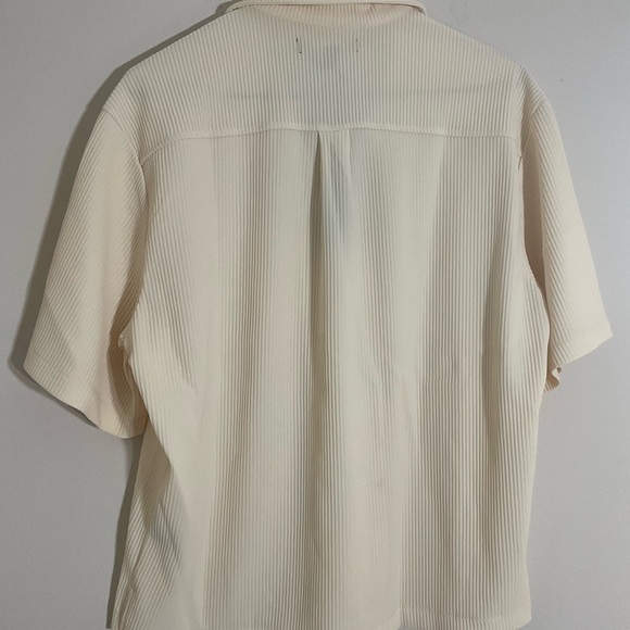 NovaMen Show Up Short Sleeve Cuban Shirt Size Large Cream New With Tags - Picture 3 of 6